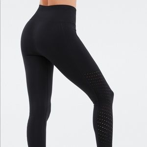 NWT-Fabletics Sync High-Waisted Perforated 7/8 Legging